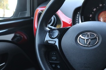 Toyota Aygo II Hatchback 3d Facelifting 1.0 VVT-i 72KM 2020 Toyota Aygo 1.0 VVT-i, Salon Polska, Skóra, Navi, zdjęcie 16