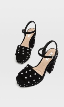 ВЕЛЮРОВЫЕ САНДАЛИИ STRADIVARIUS С КРИСТАЛЛАМИ 92236