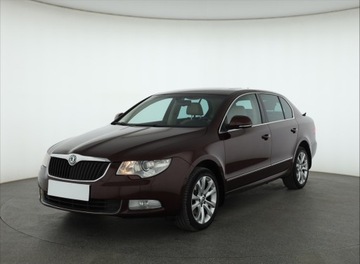 Skoda Superb II Sedan 2.0 TDI CR DPF 170KM 2009 Skoda Superb 2.0 TDI, Salon Polska, 167 KM, DSG, zdjęcie 1