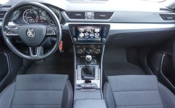 Skoda Superb III Liftback Facelifting 2.0 TDI SCR 150KM 2019 Skoda Superb 2.0TDI 150KM Ambition 134000km Bi-xenon El. klapa GWARANCJA 1, zdjęcie 19