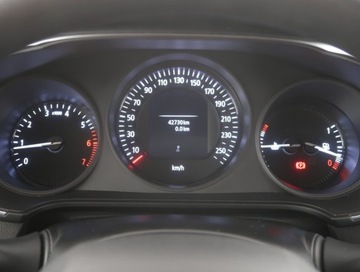 Renault Megane IV Hatchback 5d 1.3 TCe 115 FAP 115KM 2018 Renault Megane 1.3 TCe, Salon Polska, Klima, zdjęcie 10