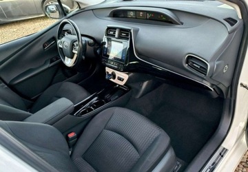 Toyota Prius IV Hatchback 1.8 Hybrid 122KM 2018 Toyota Prius Toyota Prius 1.8 Hybrid Executive 1.8 Hybryda 122KM, zdjęcie 16