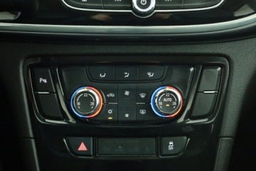 Opel Mokka I X 1.6 CDTI Ecotec 136KM 2019 Opel Mokka 1.6 CDTI, Automat, Skóra, Navi, Klima, zdjęcie 9