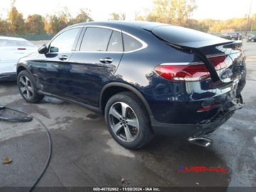 Mercedes GLC C254/X254 2023 Mercedes-Benz GLC 2023 r., 2,0L 300 4 MATIC 2.0 Benzyna 255KM, zdjęcie 3