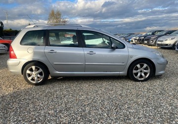 Peugeot 307 II Kombi 2.0 HDi 16V FAP 136KM 2005 Peugeot 307 7 osobowy, zdjęcie 2