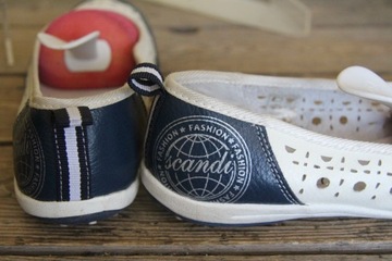 SCANDI - ROZ.37/24CM - SKÓRA