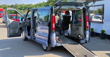 Opel Vivaro A 2008 Opel Vivaro 2,0 16V Benzyna 116KM Klima Rampa Dla Niepelnosprawnych 2.0, zdjęcie 22
