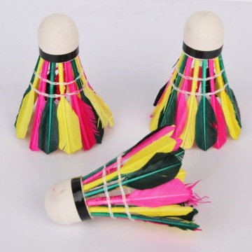 Перьевые воланы для бадминтона, набор из 3 разноцветных воланов ENERO