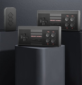 Игровая консоль, игровые контроллеры, 10 000 игр.