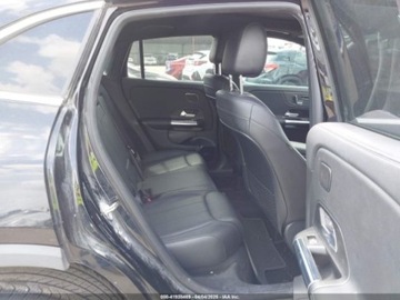 Mercedes GLA II 2021 Mercedes-Benz GLA 2021 MERCEDES-BENZ GLA 250 2.0 Benzyna 221KM, zdjęcie 14