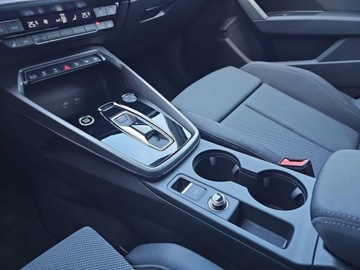 Audi A3 8Y Sportback Facelifting 1.5 35 TFSI 150KM 2025 Audi A3 Sportback Kamera cofania, full led, tempomat, ambient plus, grzane, zdjęcie 17