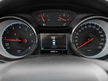 Opel Astra K Sportstourer Facelifting 1.2 Turbo 130KM 2021 Opel Astra GD248YV#1.2 T Edition 2 stref klima, zdjęcie 12