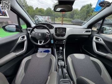 Peugeot 2008 I SUV Facelifting 1.2 PureTech 110KM 2016 Peugeot 2008 SW - Szwajcaria - Po serwisie ( Rozrzad, olej , filtry ..) Au, zdjęcie 5