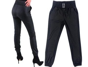 ДЖОГГЕРЫ ИЗ ЭКО КОЖИ С ВЫСОКОЙ ПОСАДКОЙ НА НОЖКАХ L/XL 045