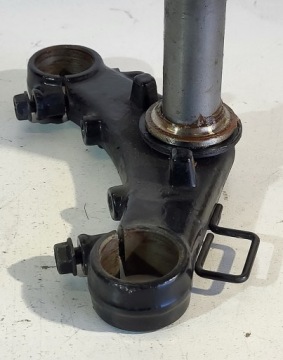Нижняя и верхняя полки 53219-KPN-A80 53230-KPN-A70 Honda CB 125 F 2015-2020r