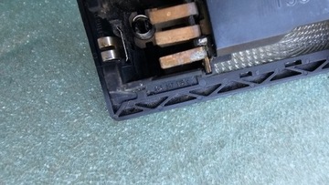 AUDI 80 B4 CABRIO LAMPA POLSTROVÁNÍ INTERIÉR 443947105C