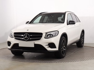 Mercedes GLC C253 SUV 2.1 220 d 170KM 2017 Mercedes GLC GLC 220 d 4MATIC, Salon Polska, zdjęcie 1