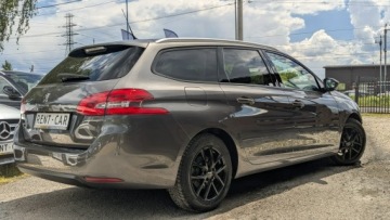 Peugeot 308 II SW Facelifting 1.5 BlueHDI 102KM 2020 Peugeot 308 SW 1.5HDi 102PS OPŁACONY Bezwypadkowy, zdjęcie 16