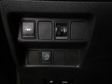 Nissan Qashqai II Crossover Facelifting 1.6 dCi 130KM 2018 Nissan Qashqai Navi Kamera cofania Hak, zdjęcie 30