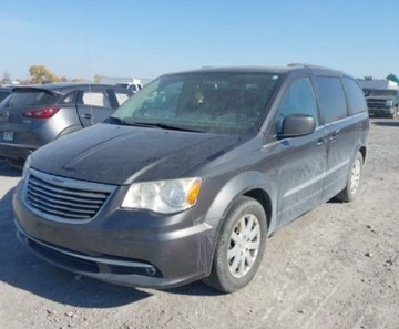 Chrysler Town &amp; Country V 3.6 V6 287KM 2015 Chrysler Town&amp;Country 2015, zdjęcie 2