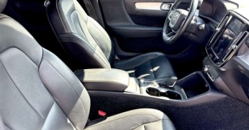 Volvo XC40 Crossover 2.0 T5 247KM 2020 Volvo XC 40 2020 rok Juz w Polsce 2.0 Benzyna 190KM, zdjęcie 17