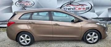 Hyundai i30 II Wagon 1.6 GDI 135KM 2014 Hyundai i30 1.6 136 KM Klimatronic bezwypadkowy OPLACONY Gwarancja 1.6, zdjęcie 4