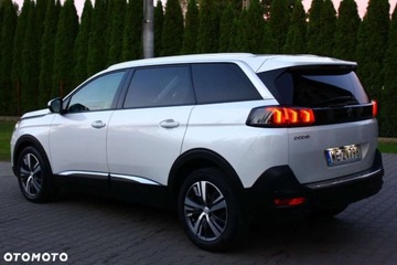 Peugeot 5008 II Crossover Facelifting 1.5 BlueHDi 130KM 2021 Peugeot 5008 Peugeot 5008 1.5 BlueHDI Allure SampS 1.5 Diesel 130KM, zdjęcie 17