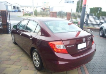 Honda Civic IX 2012 Honda Civic Honda Civic 1.8 Comfort 1.8 Benzyna 140KM, zdjęcie 8