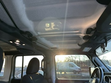 Jeep Wrangler IV Sport 4d Seria 5  2.0 GME Turbo  272KM 2019 Jeep Wrangler Sahara 2.0T 272KM 4x4 2019r. Hardtop, zdjęcie 34