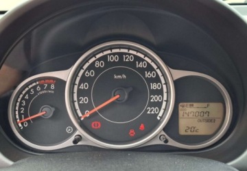 Mazda 2 II Hatchback 3d Facelifting 1.3 MZR 75KM 2011 Mazda 2 Zarejestrowany - ubezpieczony - 1,3 - 75 KM 1.3 Benzyna 75KM, zdjęcie 26