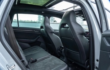 Skoda Kodiaq I SUV Facelifting 2.0 TDI SCR 200KM 2022 Skoda Kodiaq 2.0 TDI 4x4 Sportline DSG 7os, zdjęcie 3