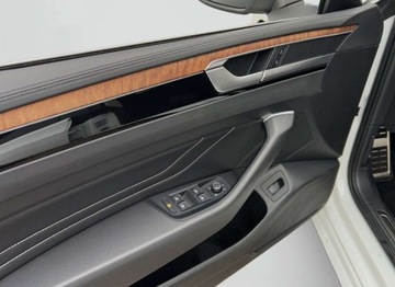 Volkswagen Arteon Fastback Facelifting 2.0 TDI SCR 150KM 2022 Volkswagen Arteon 2.0TSI 190KM Elegance DSG SerwisASO Keyless Acc Navi Vir, zdjęcie 17