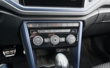 Volkswagen T-Roc I SUV 2.0 TDI 150KM 2020 Volkswagen T-Roc 2,0 TDI 150 KM DSG Nawigacja Kamera DIGITAL FULL UNITED, zdjęcie 32