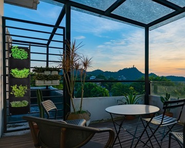 ПОДВЕСНОЙ ГОРШОК ДЛЯ КЛУБНИКИ ЦВЕТОВ кашпо