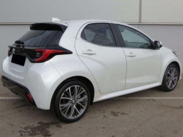 Toyota Yaris IV Hatchback Facelifting 1.5 Hybrid Dynamic Force 116KM 2026 Style 1.5 Hybrid 116KM | Podgrzewane fotele!, zdjęcie 3