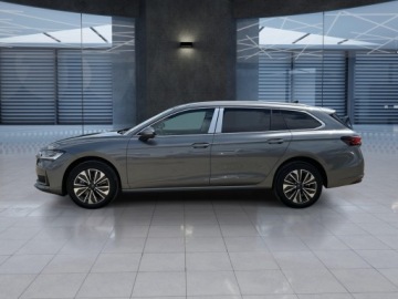 Skoda Superb IV Kombi 2.0 TDI 193KM 2026 Skoda Superb Drive 2,0 TDI 193 KM, 7 - biegowa DSG, zdjęcie 2