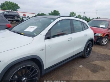 Mercedes GLA II 2022 Mercedes-Benz GLA 45 AMG 4Matic 2022 2.0l 2.0 Benzyna 382KM, zdjęcie 2