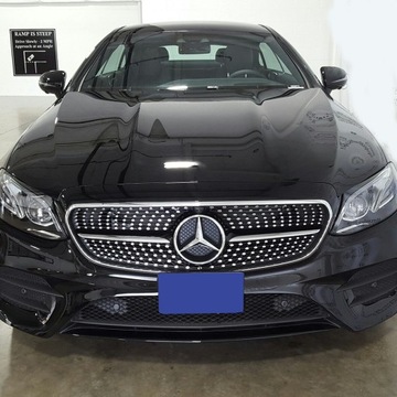 ZNAK ZNAKY PŘEDNÍ MASKA MERCEDES-BENZ W213