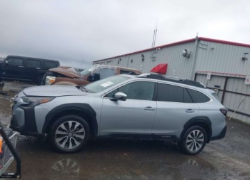 Subaru 2024 Subaru Outback 2024r., Touring, 2.5L, od ubezpieczalni 2.5 Benzyna 185KM, zdjęcie 3