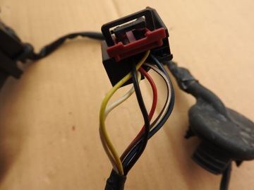 A6 C6 FACELIFT ZRCÁTKO LEVÉ 6 PIN VNĚJŠÍ LY7G