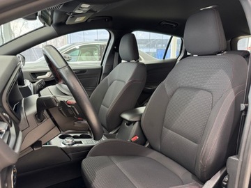 Ford Focus III Kombi Facelifting 1.5 TDCi 120KM 2018 Ford Focus ST Line / CarPlay/AndroidAuto / Nawigac, zdjęcie 8