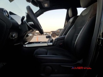 Mercedes GLB 2022 Mercedes-Benz GLB 2022 r., 2,0L 250 2.0 Benzyna 221KM, zdjęcie 9