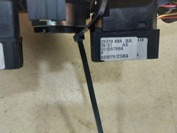 DACIA SANDERO I PŘEPÍNAČ KOMBINOVANÝ 8200792584