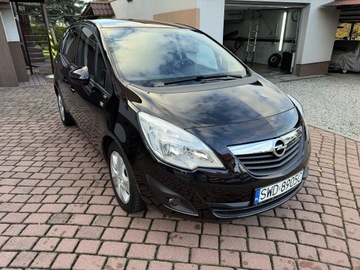 Opel Meriva II Mikrovan 1.4 Twinport ECOTEC 100KM 2011 Opel Meriva TYLKO 132tyśkm 1WŁ Wersja ESSENTIA 2011 Klima 1.4Zwykła Benzyna, zdjęcie 2