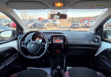 Citroen C1 II Hatchback 5d 1.0 VTi 72KM 2018 Citroen C1 1,0 Ben 72 KM Benzyna 72KM, zdjęcie 9