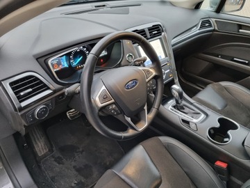 Ford Mondeo V Kombi Facelifting 2.0 Hybrid 187KM 2019 FORD MONDEO 2.0 Hybrid Titanium FULL LED Panorama Skóra Mały Przebieg, zdjęcie 24