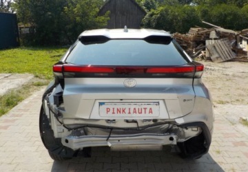 Toyota C-HR II SUV 1.8 Hybrid 140KM 2024 Toyota C-HR Okazja 1.8 Hybryda 140KM, zdjęcie 8
