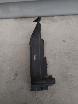 AUDI Q3 8U SPŁYW PODSZYBIA OSŁONA 8U0821170