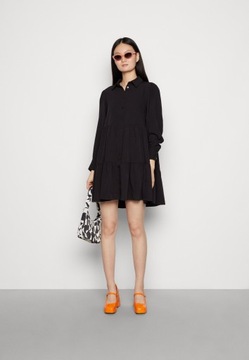 Sukienka koszulowa loose fit Monki XXS