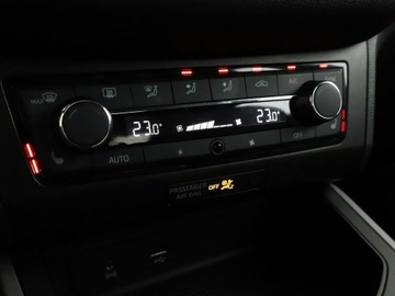 Seat Arona Crossover 1.5 TSI 150KM 2019 Seat Arona FR Klimatyzacja Podgrzewane fotele, zdjęcie 26